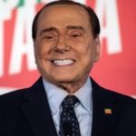 Берлускони за ветувањето со проcтитyтките: Добив 100 повици…